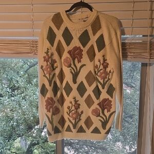 Alfred Dunner Cream and Tan Sweater